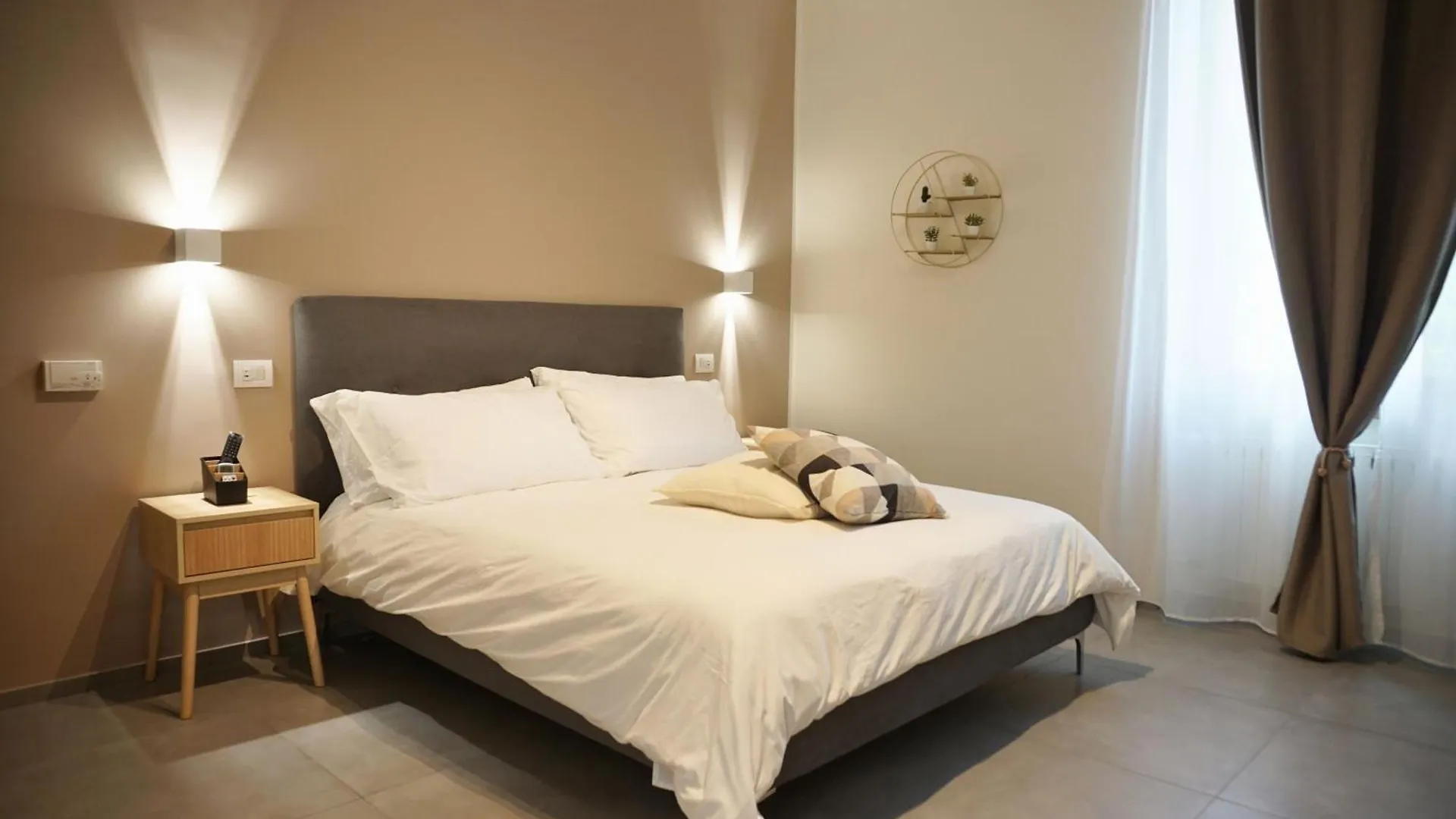 Vk Rooms Bari Bed & Breakfast