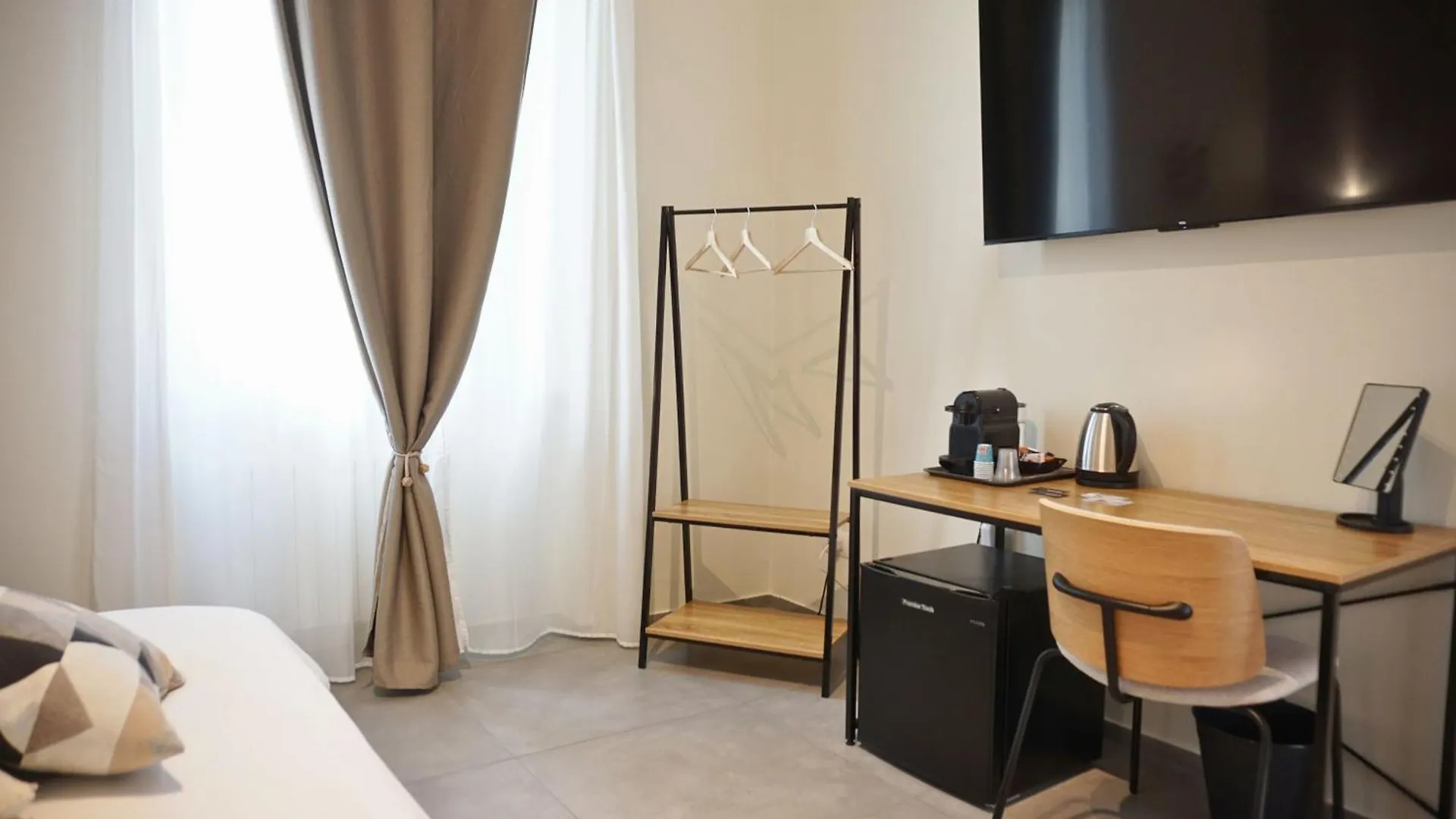 Vk Rooms Bari Bed & Breakfast